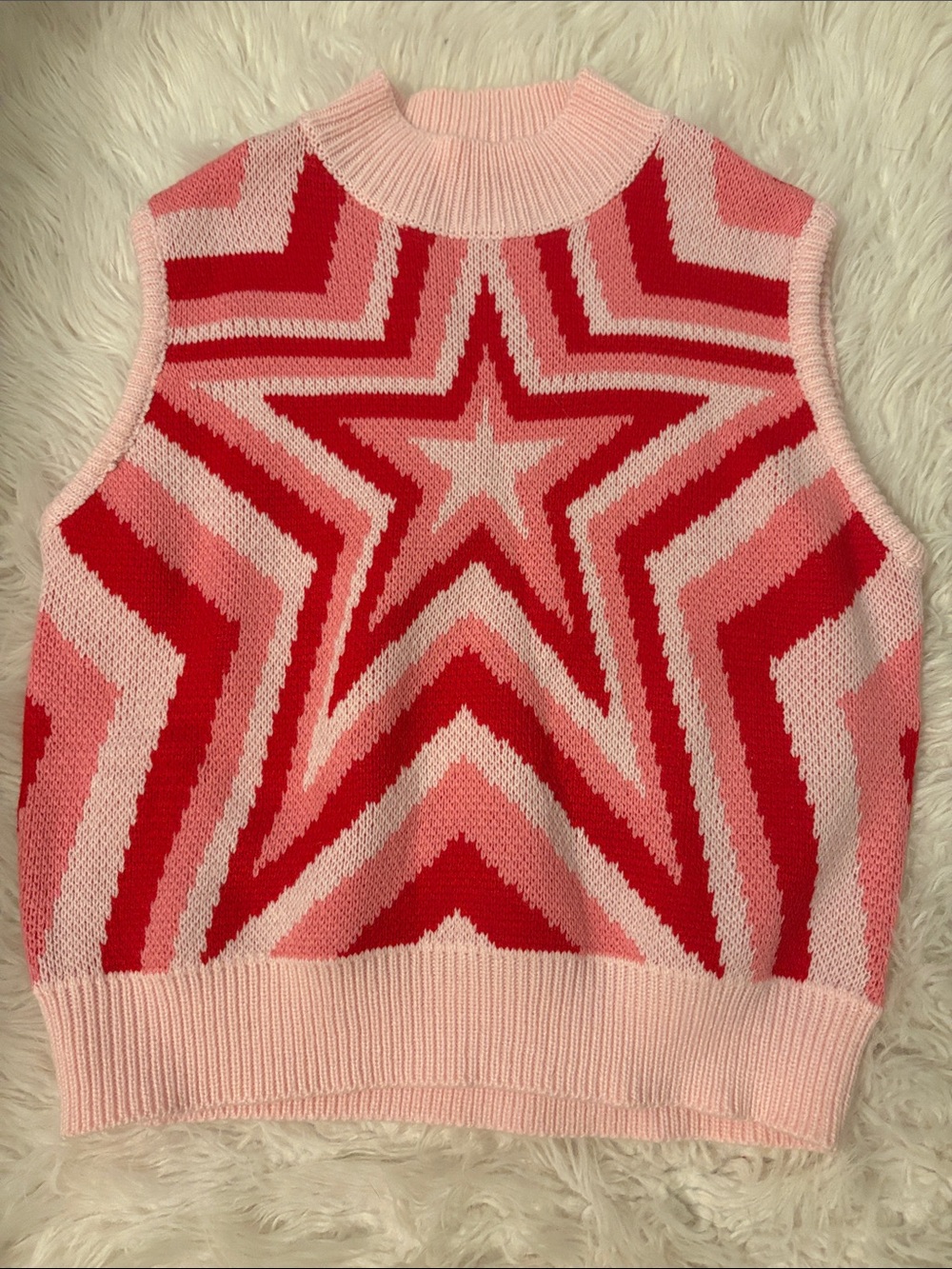 SHEIN Pink & Red Star Knit Sleeveless Sweater Vest